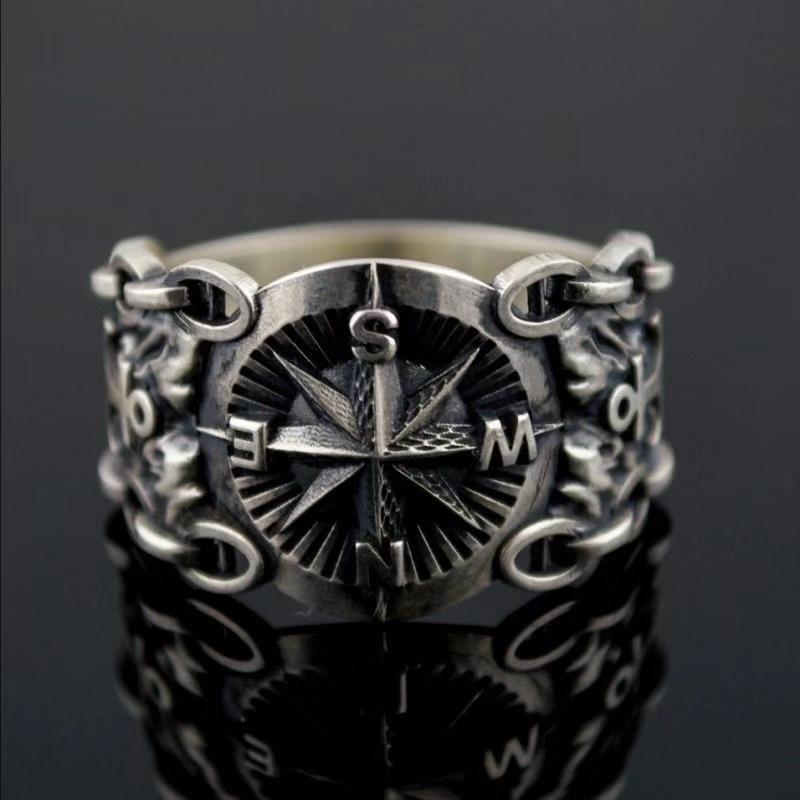 Ring - Vintage Compass Size Adjustable